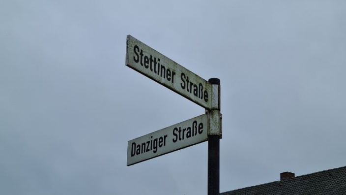 Straßenschild Ecke Stettiner und Danziger Straße