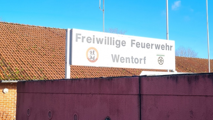 Schild der Freiwilligen Feuerwehr in Wentorf